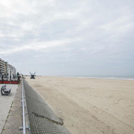 Beautiful Villa 200 Metres From The Sea Koksijde Eksteriør billede